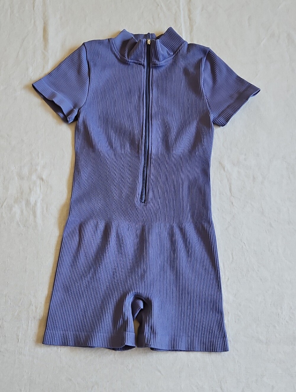 OQQ Stretch Shaping Ribbed Romper Zip-Up Short Sleeve Mock Neck Size Small